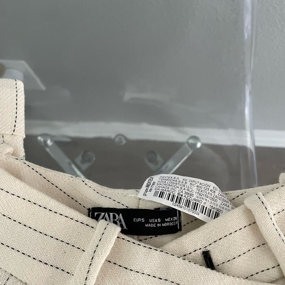 Zara Cream Pinstripe Dress Pants - Picture 3 of 3
